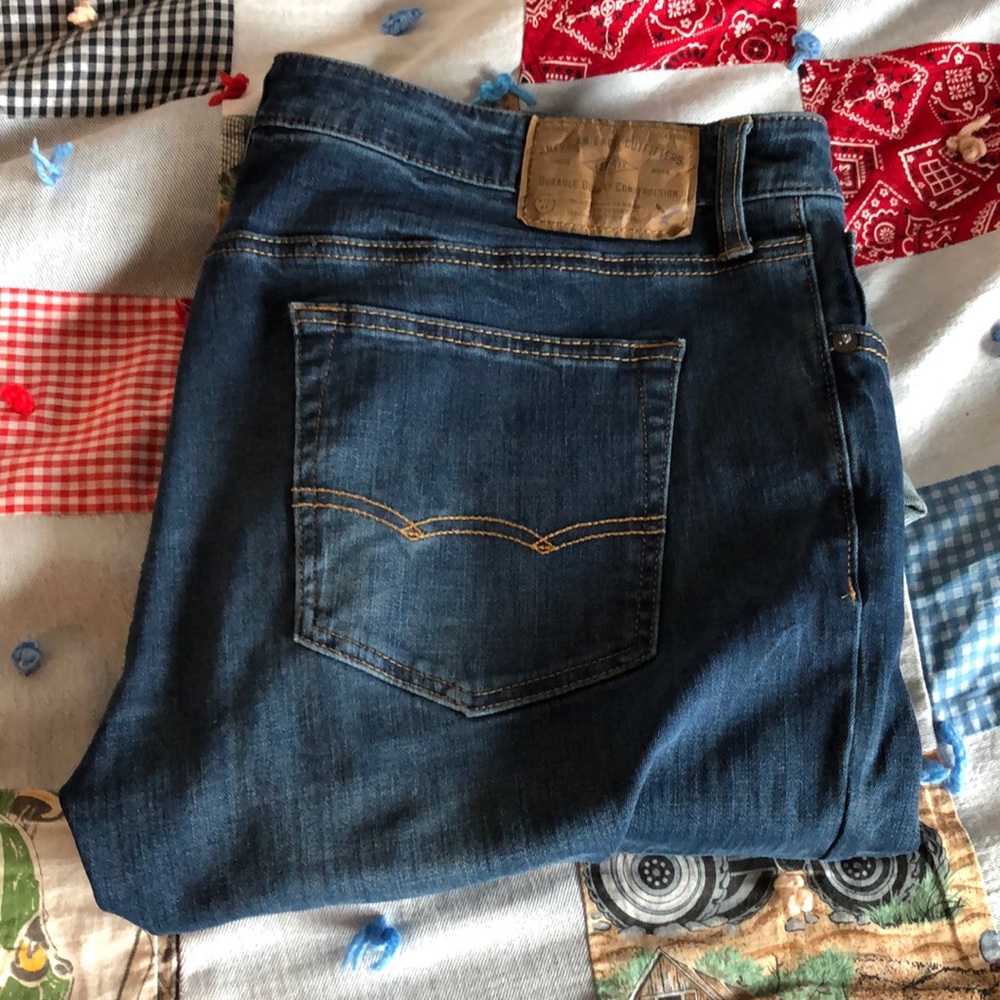 American Eagle Flex/4 360 jeans
